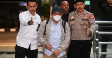 Total 21 Nama diangkut KPK Bersamai Bupati Lobar ke Jakarta