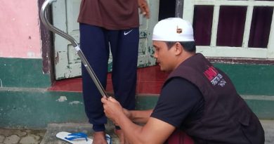 Bukan Petugas Medis, kisah Harfa Bantu Warga Dhuafa Berobat Gratis